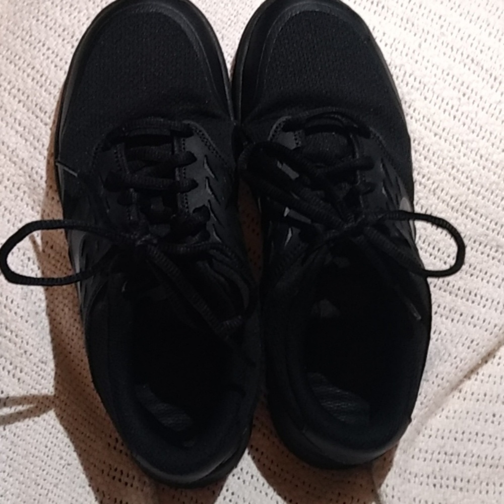 Nike sneakers women's size 8